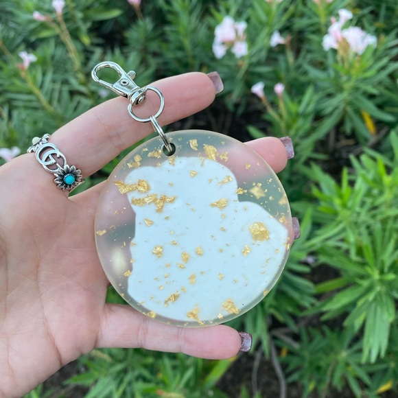 Mac Miller Black & White Circles Album Artwork Cartoon Keychain Bag Charm - Picture 5 of 9